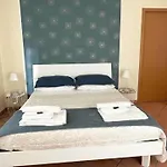 Wanderlust Apartment